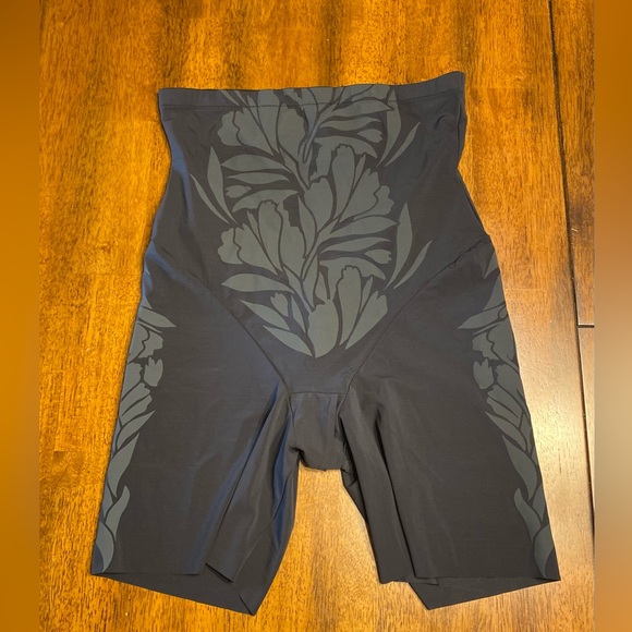 Maidenform Intimates & Sleepwear Maidenform Shapewear High Waisted
